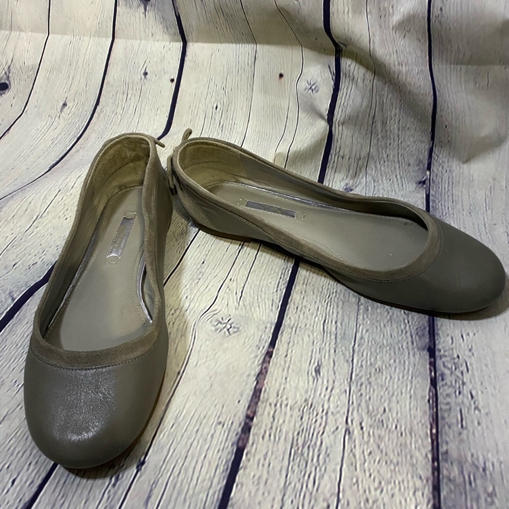 Ecco Gray Leather & Suede Ballet Flats Size 36 (6)